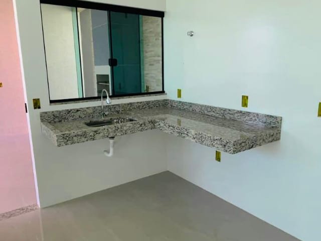 Casa com 198m² 3 quartos e 2 banheiros, à venda, no bairro Cardoso Continuação em Aparecida de Goiânia