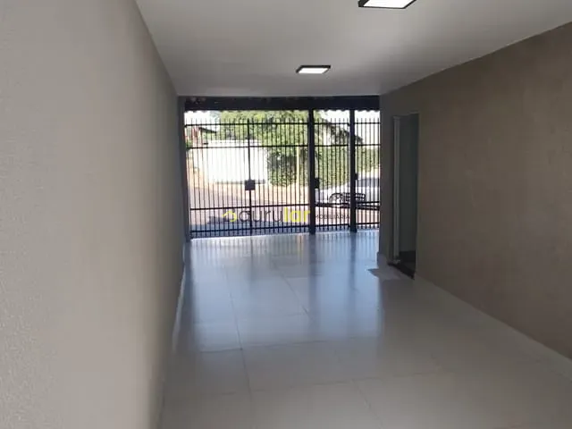Casa 4 quartos e 2 banheiros, à venda, no bairro Núcleo Residencial Beija-Flor em Bauru