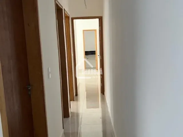 Casa 2 quartos e 2 banheiros, à venda, no bairro Vila Santa Rosa em Guarujá