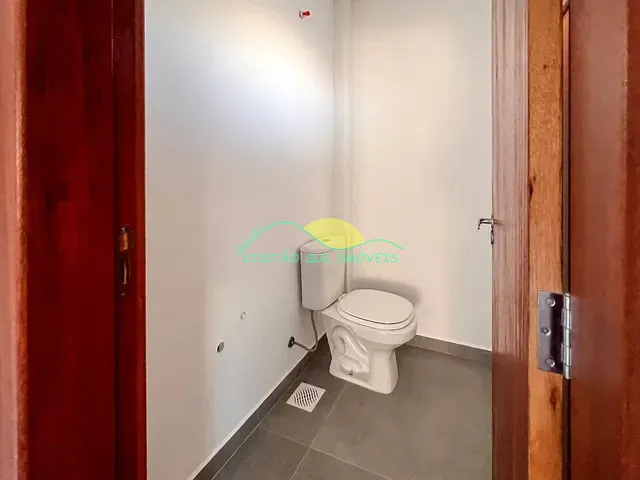 Casa com 153m² 3 quartos e 3 banheiros, à venda, no bairro Campeche em Florianópolis