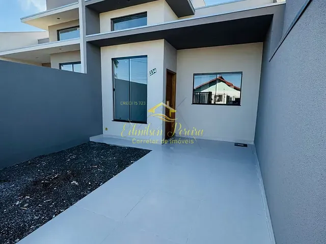 Casa com 125m² 3 quartos e 2 banheiros, à venda, no bairro Conjunto Café em Londrina