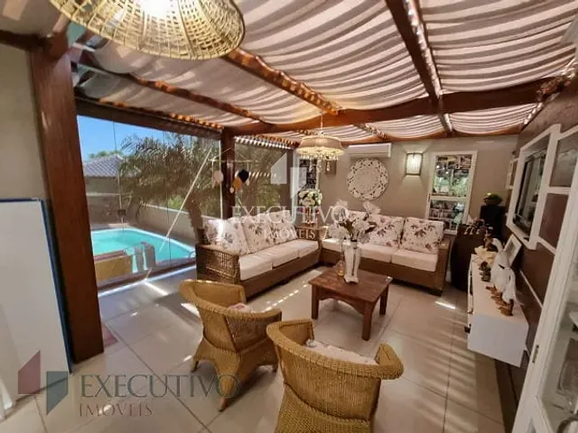 Casa com 442m² 3 quartos e 2 banheiros, à venda, no bairro Medianeira em Arroio Do Meio