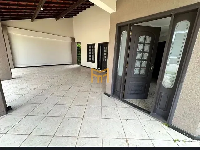 Casa com 510m² 4 quartos e 6 banheiros, à venda, no bairro Parque Verde em Belém