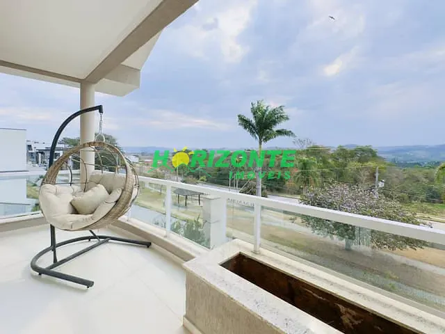 Casa com 541m² 5 quartos e 6 banheiros, à venda, no bairro Urbanova em São José dos Campos