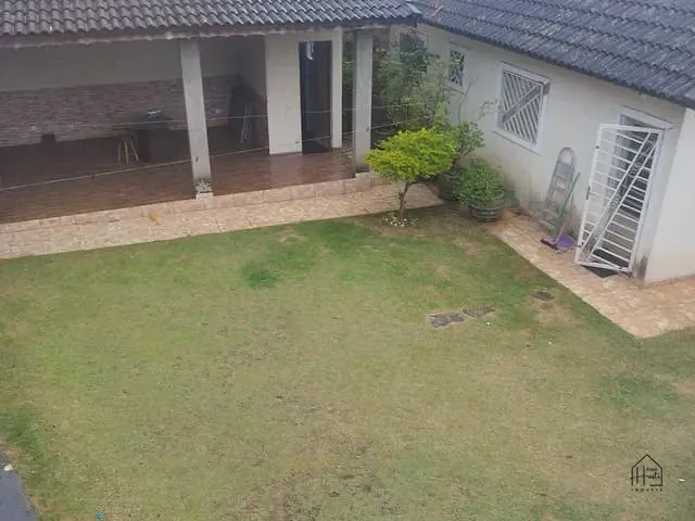 Casa com 600m² 3 quartos e 2 banheiros, à venda, no bairro Outeiro de Passárgada em Cotia