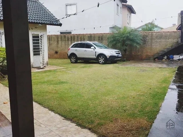 Casa com 600m² 3 quartos e 2 banheiros, à venda, no bairro Outeiro de Passárgada em Cotia