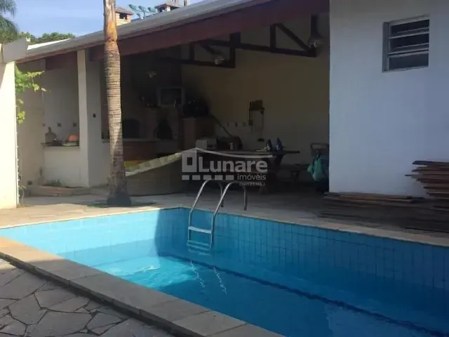 Casa com 450m² 3 quartos e 4 banheiros, à venda, no bairro Vila Oliveira em Mogi das Cruzes
