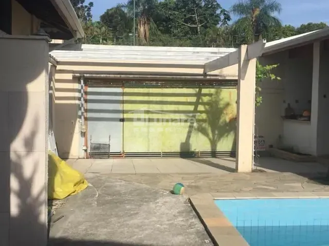 Casa com 450m² 3 quartos e 4 banheiros, à venda, no bairro Vila Oliveira em Mogi das Cruzes