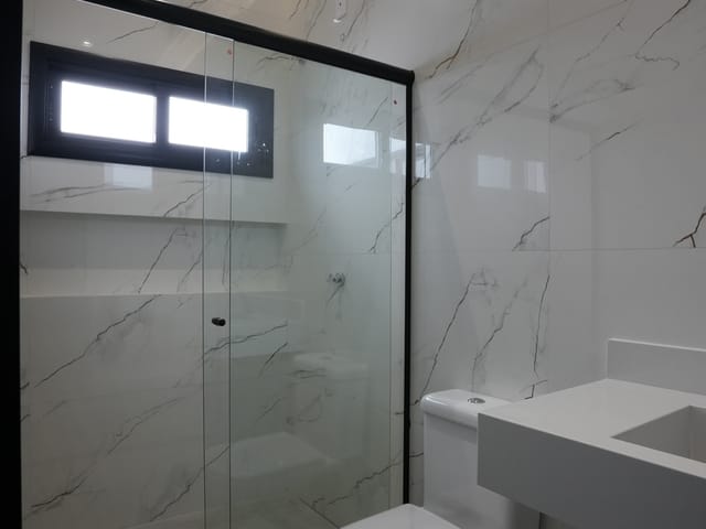 Casa com 308m² 3 quartos e 2 banheiros, à venda, no bairro Aquarela das Artes em Sinop