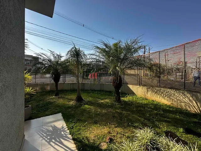 Casa com 320m² 3 quartos e 3 banheiros, à venda, no bairro Centro em Cambé