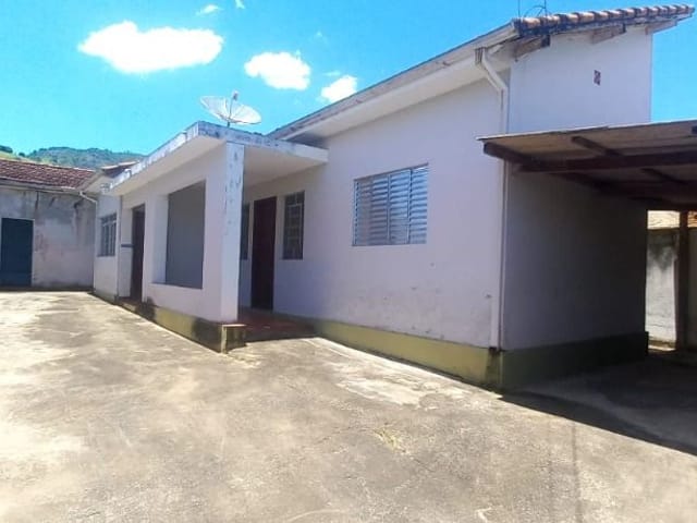 Foto do Casa - Casa à venda e locação 1 Quarto, 3 Vagas, 200M², Medicina, Itajubá - MG | MOHALLEM e LOPES CORRETAGEM E ADMINISTRACAO DE IMOVEIS LTDA