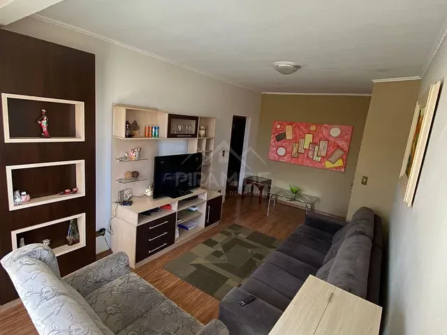 Casa com 275m² 3 quartos e 2 banheiros, à venda, no bairro Jardim das Hortênsias em Poços de Caldas