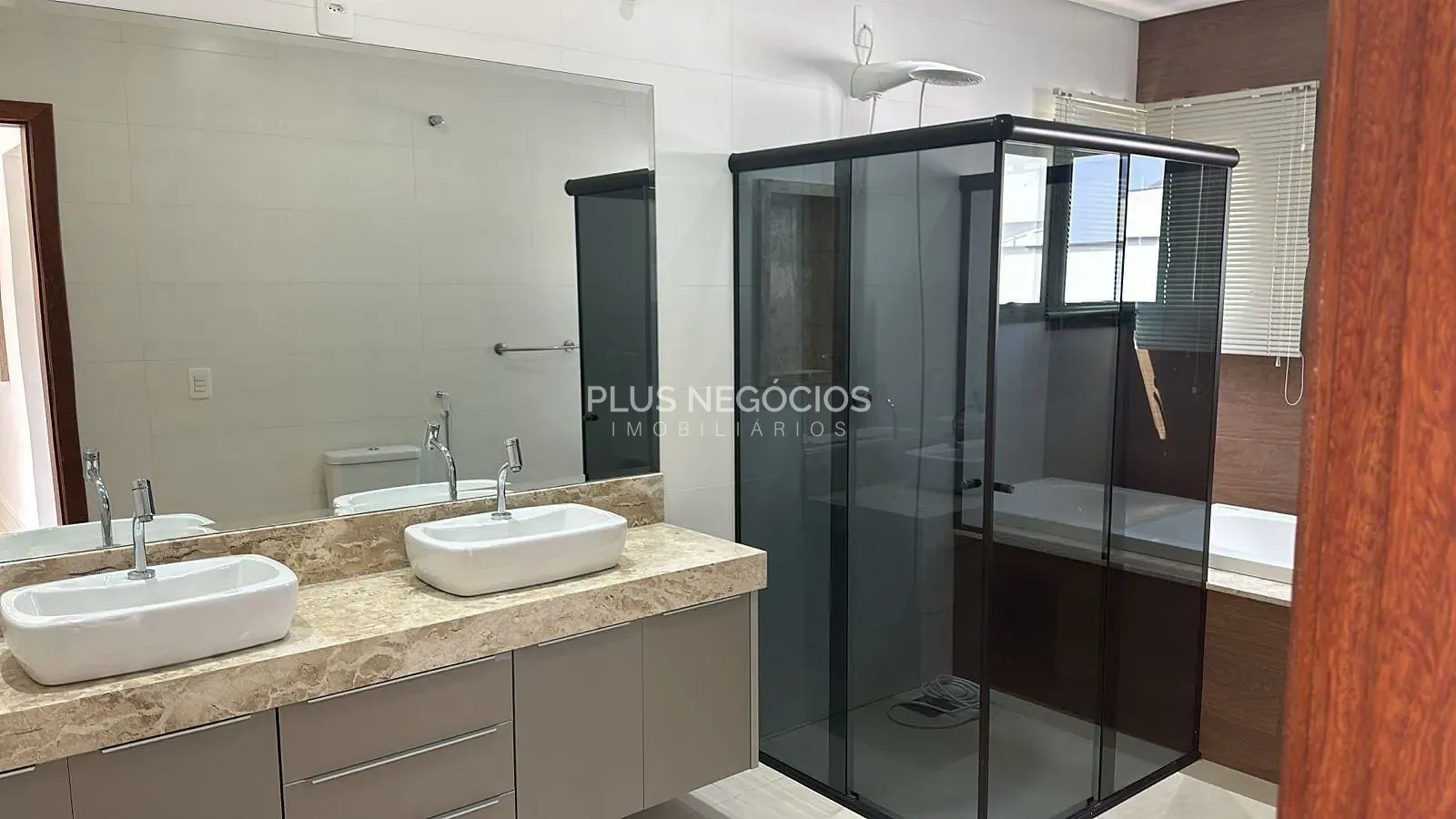 Casa, 3 quartos, 294 m² - Foto 9