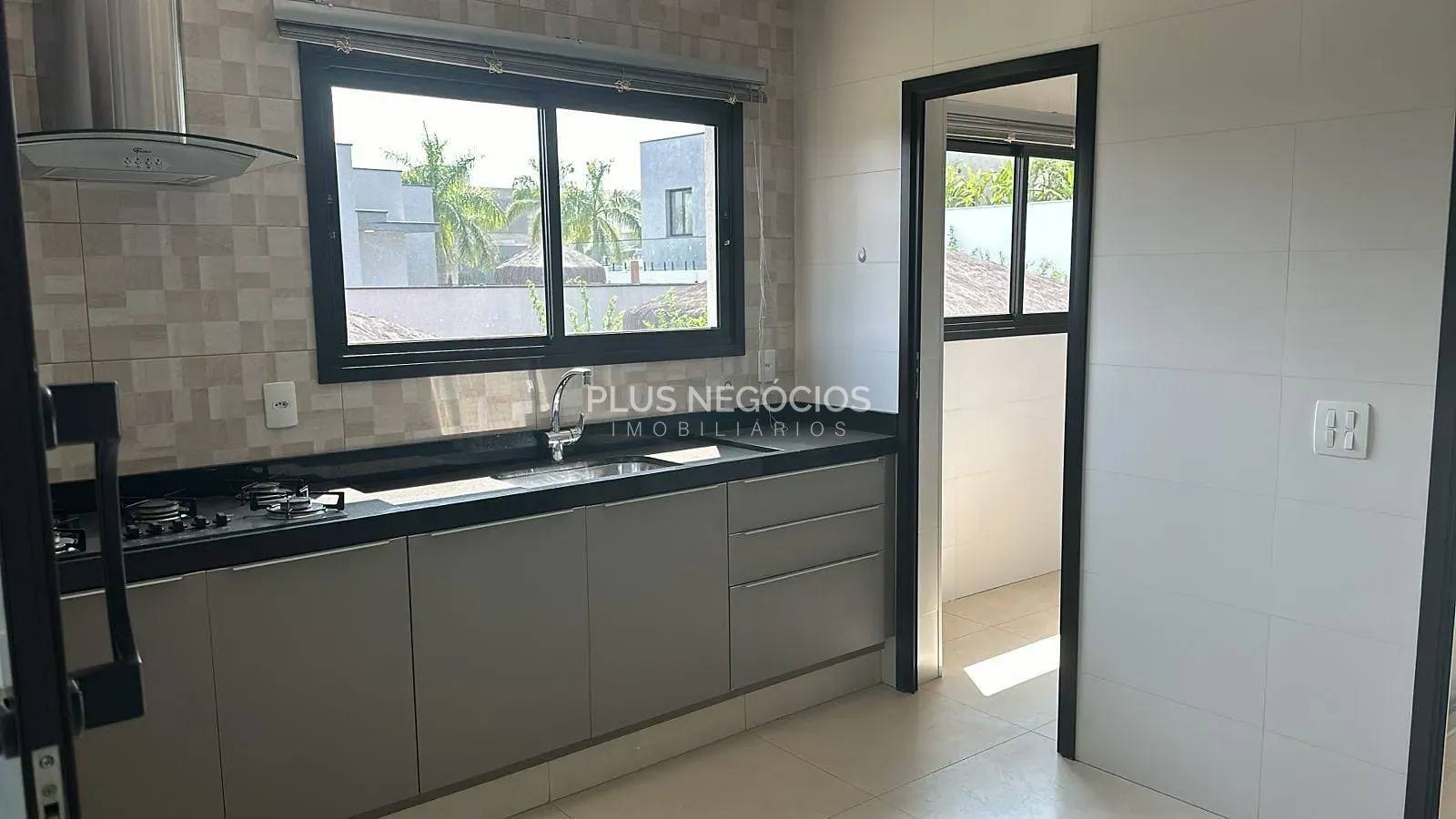 Casa, 3 quartos, 294 m² - Foto 23