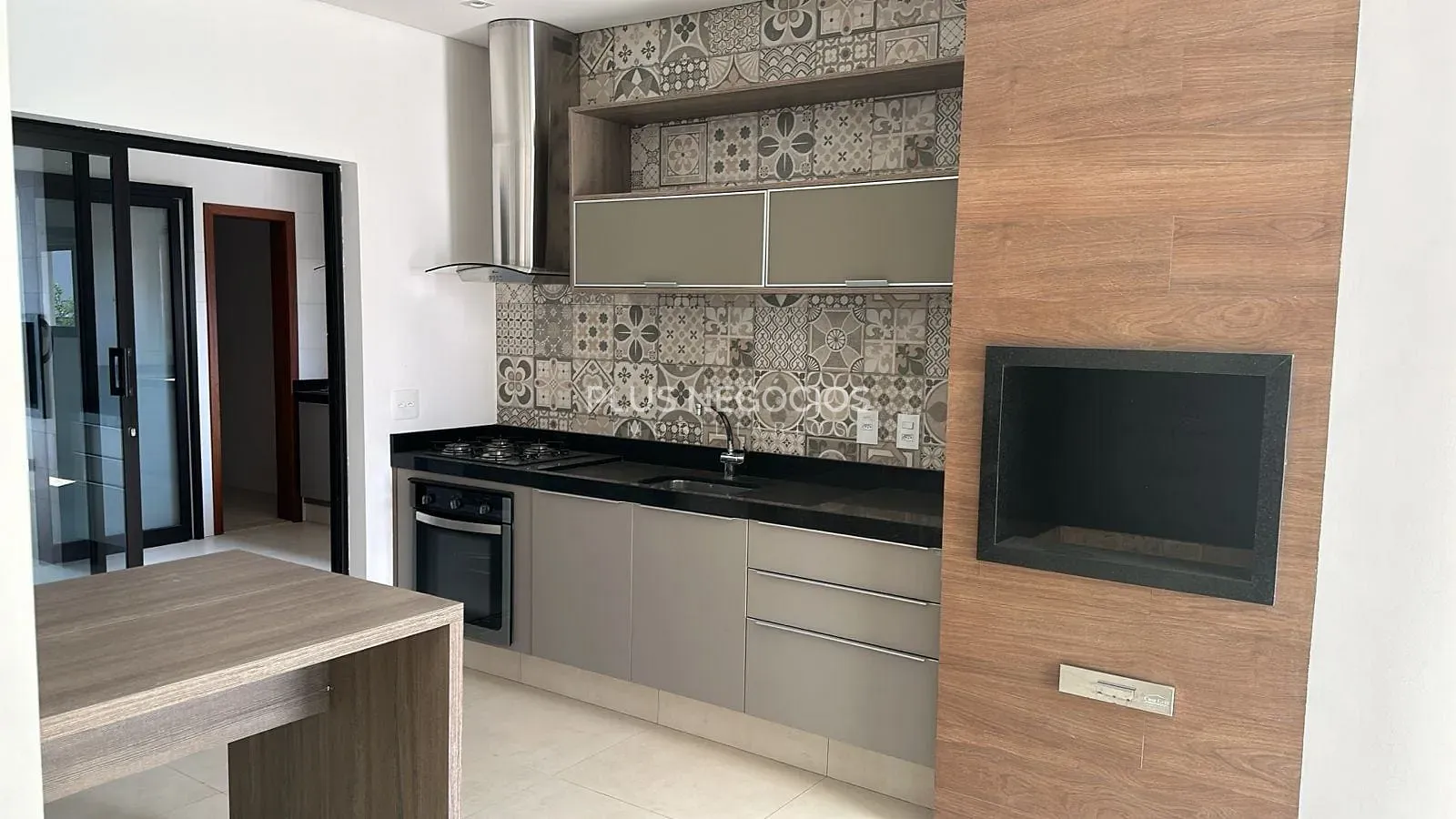Casa, 3 quartos, 294 m² - Foto 26