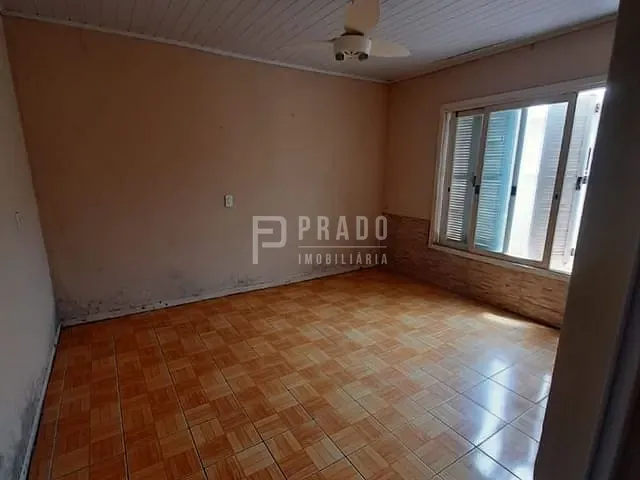 Casa com 200m² 4 quartos e 2 banheiros, à venda, no bairro Fragata em Pelotas