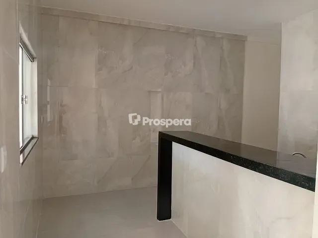 Casa com 180m² 3 quartos e 2 banheiros, à venda, no bairro Setor Três Marias em Goiânia