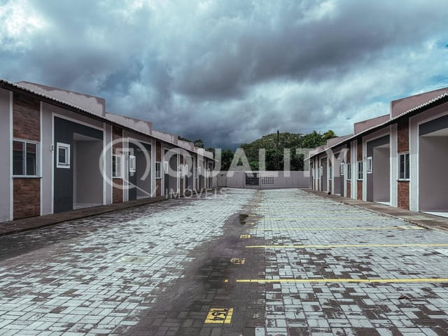 Casa 2 quartos e 2 banheiros, à venda, no bairro Capuan em Caucaia