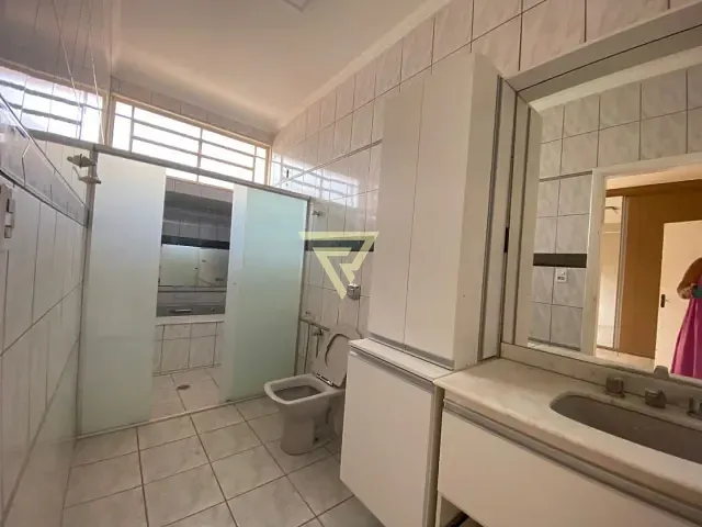 Casa com 275m² 3 quartos e 3 banheiros, à venda, no bairro Jardim Paulista em Ribeirão Preto