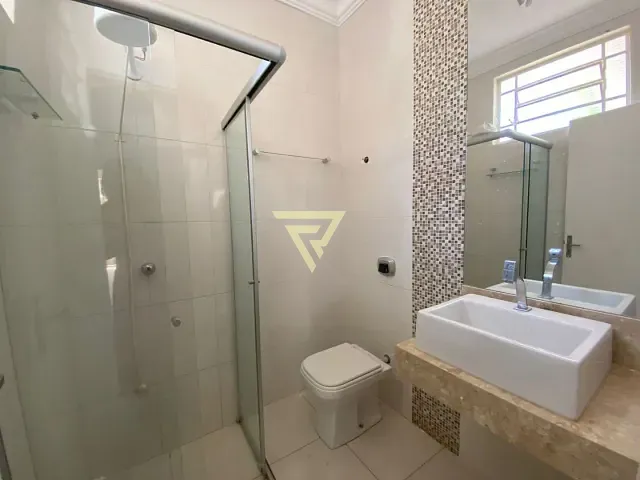 Casa com 275m² 3 quartos e 3 banheiros, à venda, no bairro Jardim Paulista em Ribeirão Preto