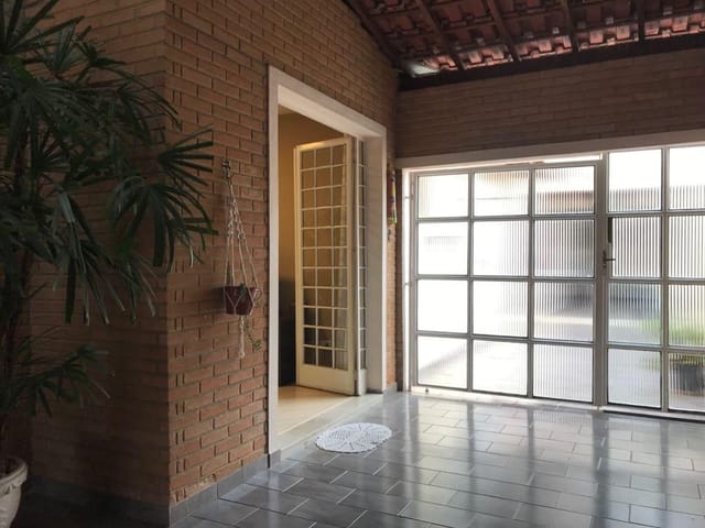 Foto do Casa - Casa com 3 dormitórios à venda, 145 m² por R$ 410.000,00 - Conjunto Residencial Trinta e Um de Março - São José dos Campos/SP | RUSSI IMÓVEIS
