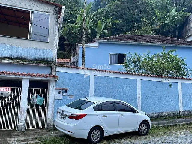 Casa 4 quartos e 3 banheiros, à venda, no bairro Quitandinha em Petrópolis
