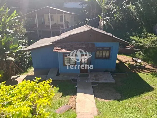 Casa com 80m² 3 quartos e 2 banheiros, para alugar, no bairro Ponta Aguda em Blumenau