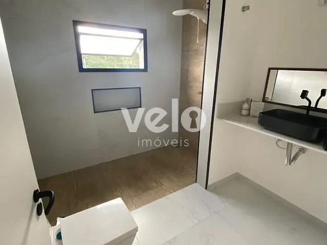 Casa com 250m² 3 quartos e 4 banheiros, à venda, no bairro Itapecirica em Taubaté