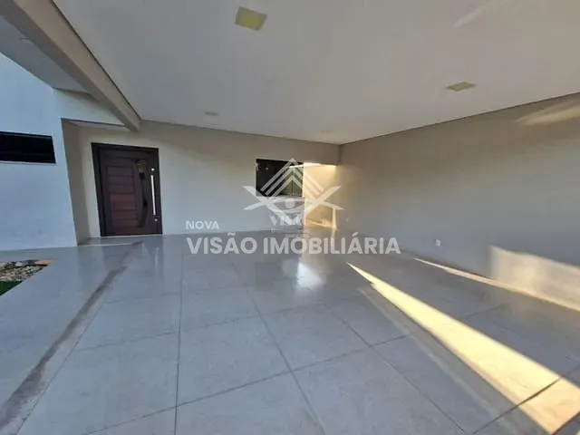 Casa com 492m² 3 quartos e 1 banheiro, para alugar, no bairro Setor Comercial em Sinop