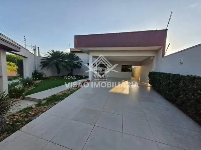 Casa com 492m² 3 quartos e 1 banheiro, para alugar, no bairro Setor Comercial em Sinop