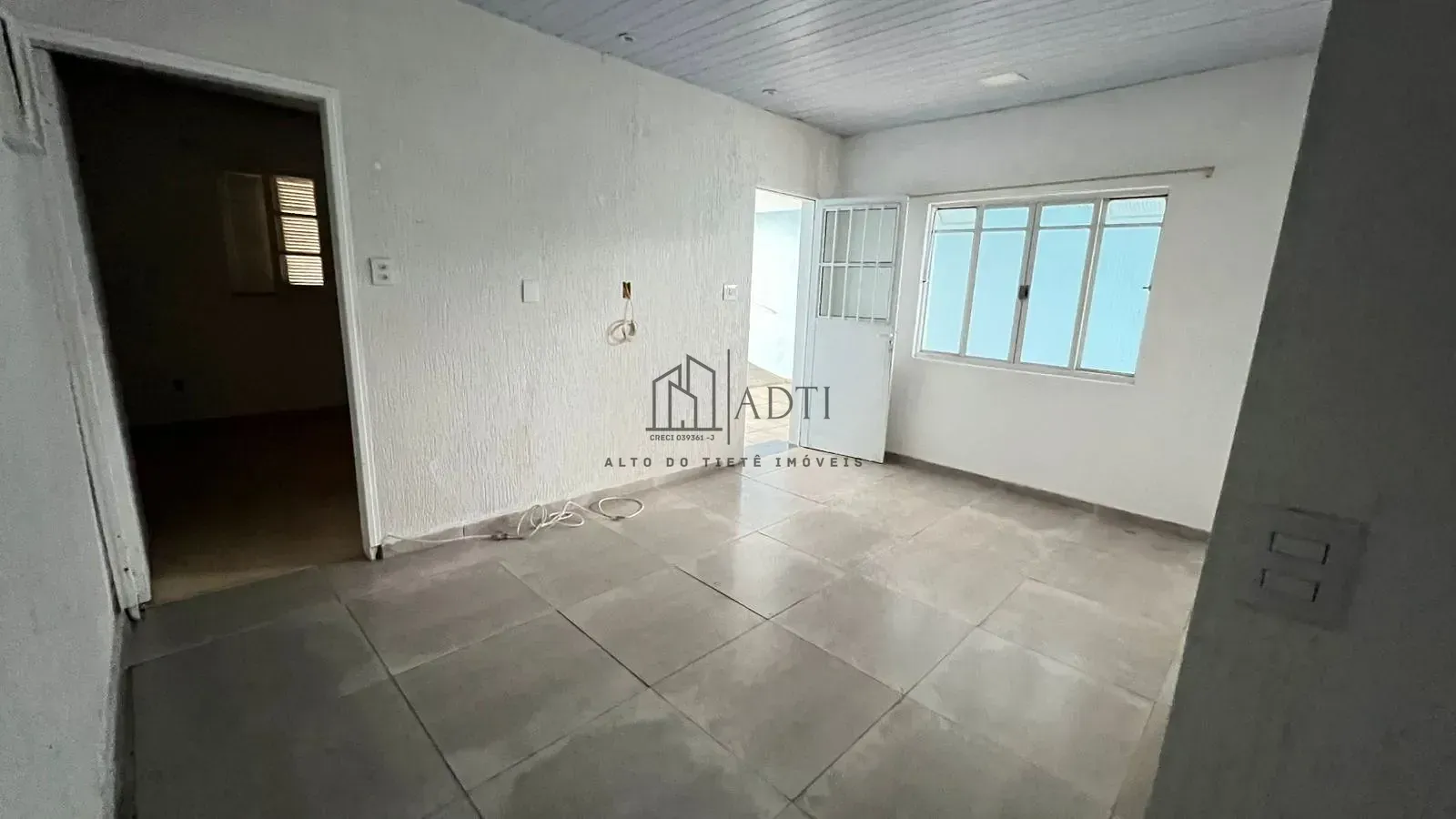 Casa, 3 quartos, 280 m² - Foto 3