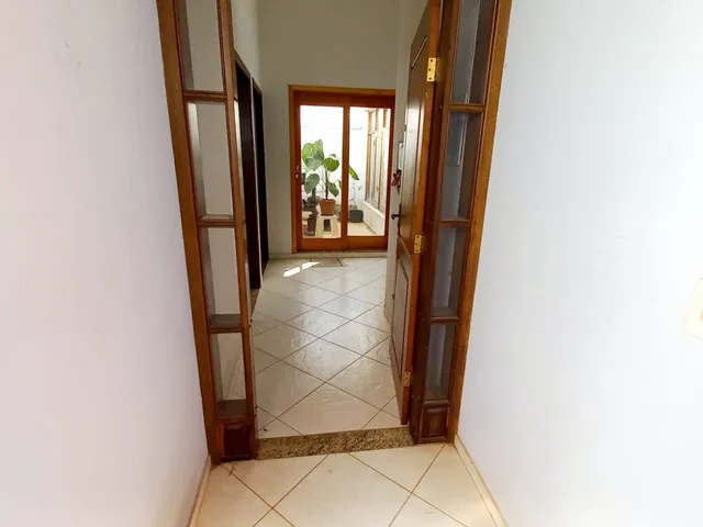 Casa com 250m² 4 quartos e 3 banheiros, à venda, no bairro Jardim Bela Vista em Indaiatuba