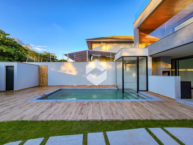 Casa com 360m², à venda, no bairro Barra da Tijuca em Rio de Janeiro