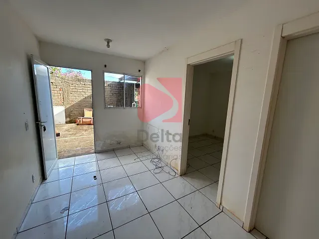 Casa 2 quartos e 1 banheiro, à venda, no bairro Parque Terras de Santa Maria em Pirassununga