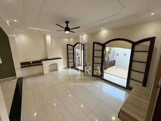 Casa com 352m² 3 quartos e 3 banheiros, à venda, no bairro Jardim São Jorge em Nova Odessa