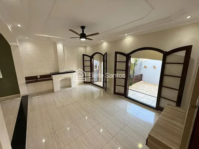 Casa com 352m² 3 quartos e 3 banheiros, à venda, no bairro Jardim São Jorge em Nova Odessa