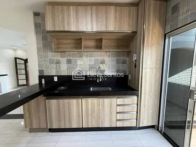 Casa com 352m² 3 quartos e 3 banheiros, à venda, no bairro Jardim São Jorge em Nova Odessa