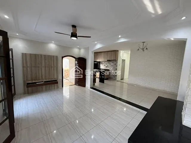 Casa com 352m² 3 quartos e 3 banheiros, à venda, no bairro Jardim São Jorge em Nova Odessa
