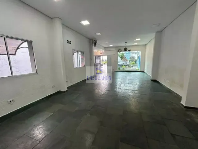 Casa com 304m² 4 quartos e 2 banheiros, para alugar, no bairro Centro em São Bernardo do Campo
