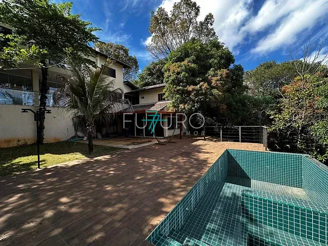 Casa 4 quartos e 5 banheiros, à venda, no bairro Cond. Mansões Itaipu em Brasília