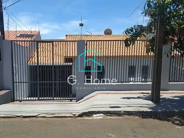 Casa com 203m² 3 quartos e 2 banheiros, à venda, no bairro Pacaembu em Londrina