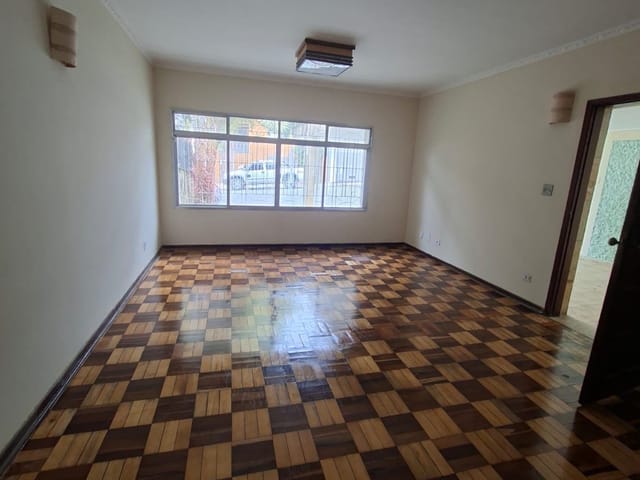 Casa para alugar, no bairro Vila Constança em São Paulo