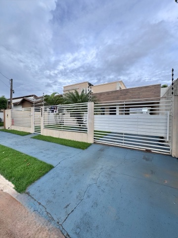 Casa com 126m² 2 quartos e 1 banheiro, à venda, no bairro Flamboyant em Nova Mutum