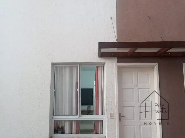 Casa 2 quartos e 2 banheiros, à venda ou para alugar, no bairro Água Espraiada (Caucaia do Alto) em Cotia