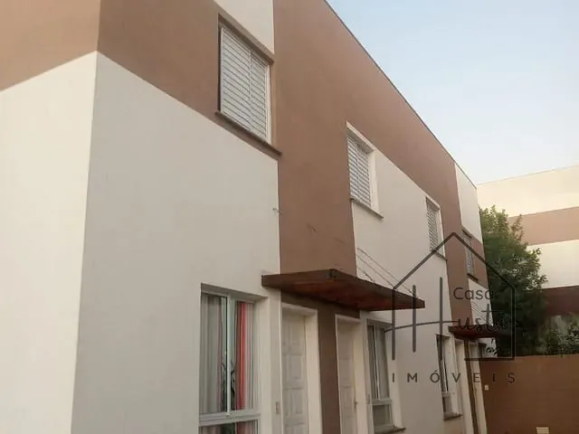 Casa 2 quartos e 2 banheiros, à venda ou para alugar, no bairro Água Espraiada (Caucaia do Alto) em Cotia