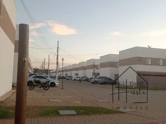 Casa 2 quartos e 2 banheiros, à venda ou para alugar, no bairro Água Espraiada (Caucaia do Alto) em Cotia