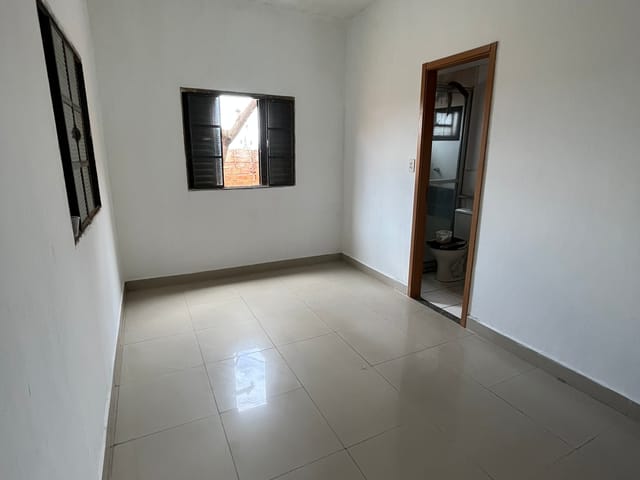 Casa com 150m² 2 quartos e 1 banheiro, à venda, no bairro Conjunto Habitacional Parque da Floresta em Campinas