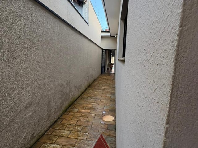 Casa com 320m² 4 quartos e 6 banheiros, à venda, no bairro Centro em Franca