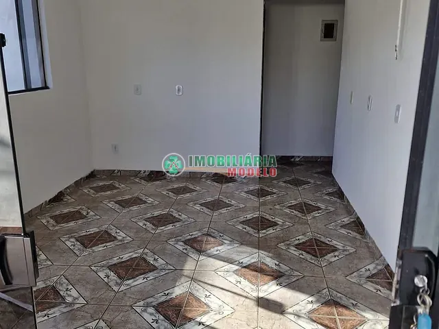 Casa 2 quartos e 1 banheiro, para alugar, no bairro 7 de Setembro em Canarana