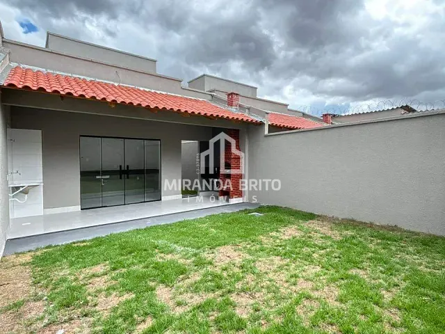 Casa 2 quartos e 2 banheiros, à venda, no bairro Parque Montreal em Aparecida de Goiânia